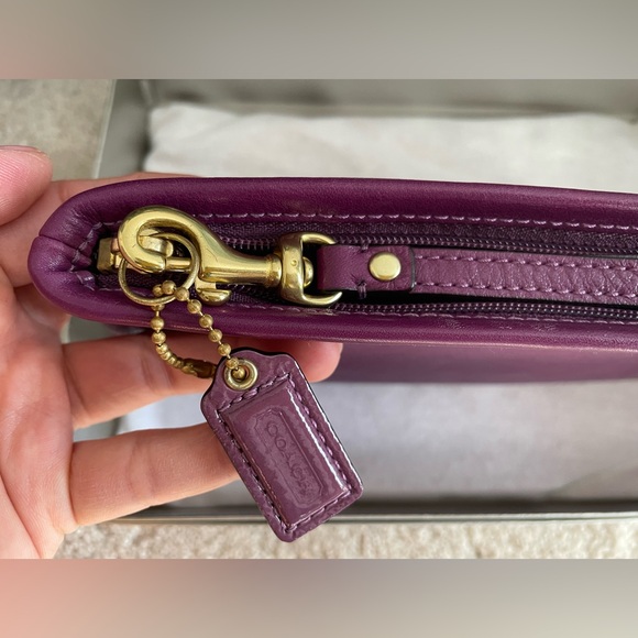 Coach Convertible Wristlet Purse - Picture 5 of 6